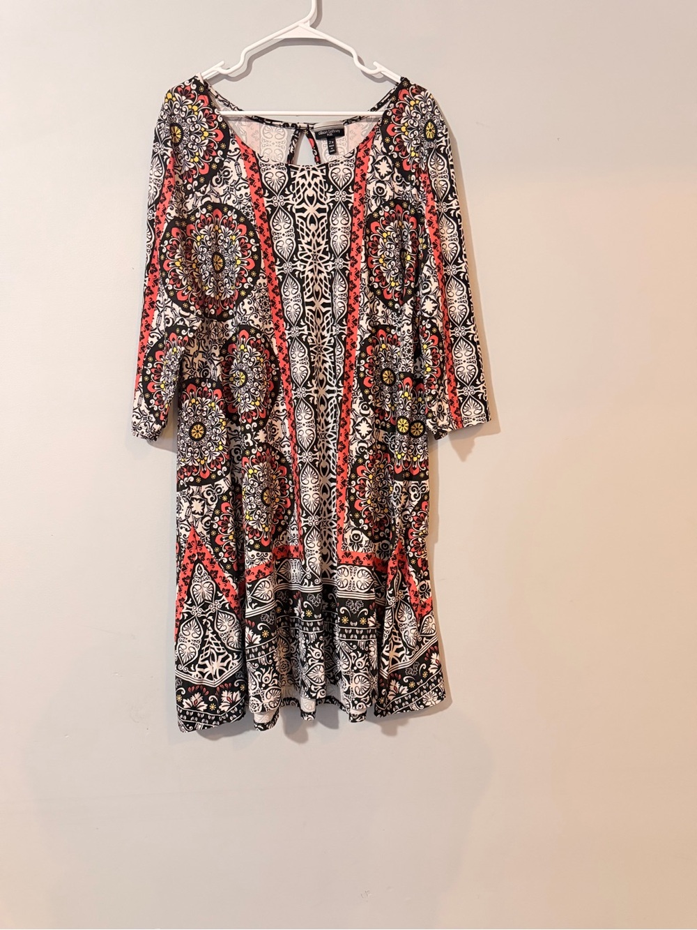 Allison Brittney Printed Black & Coral Women's Dress - Lightweight Patterned Fit